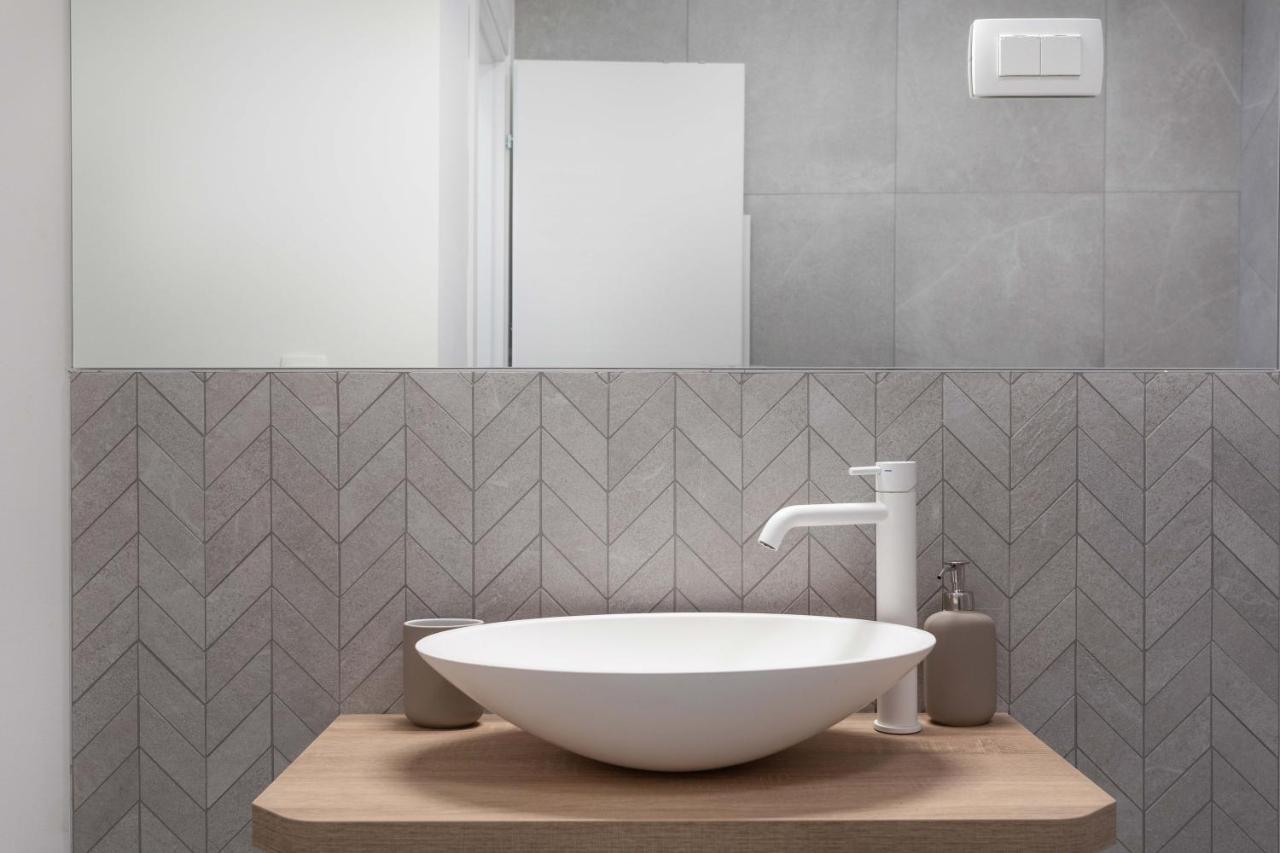 Design City Center Apartments Near Park Zrinjevac Zagreb Dış mekan fotoğraf